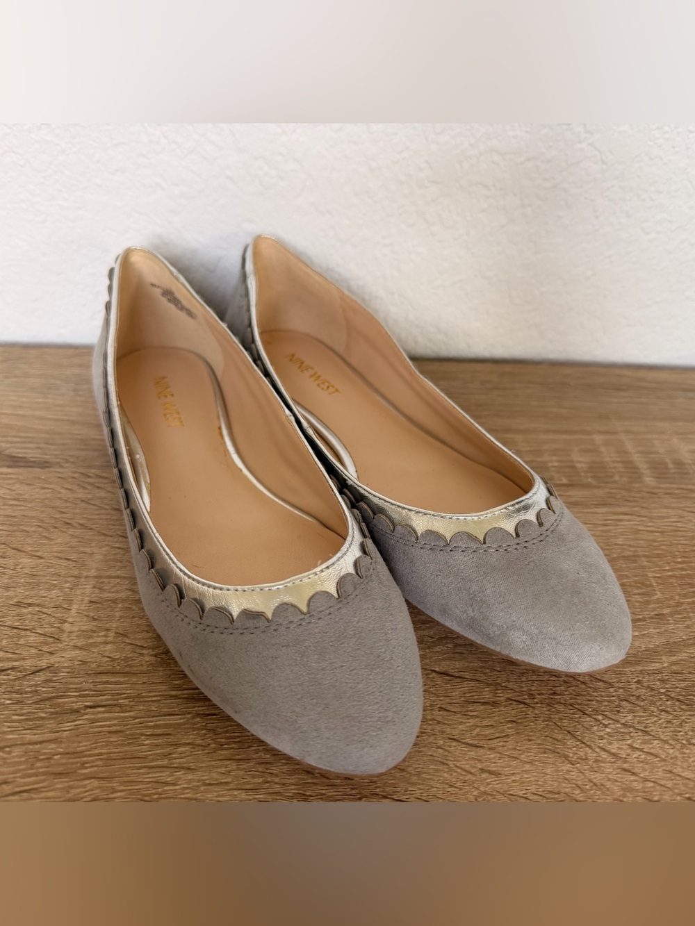 Nine West Gray Suede Flats with Silver Scalloped Trim ~ W 7 (never worn)